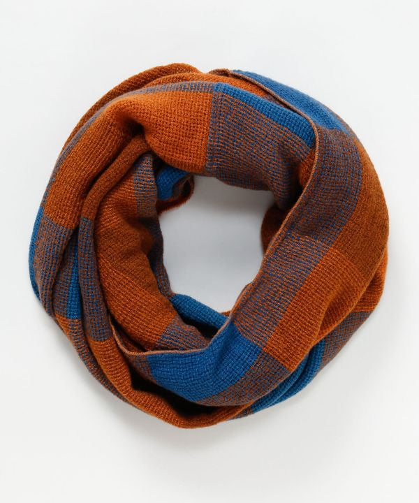Plaid Volume Snood