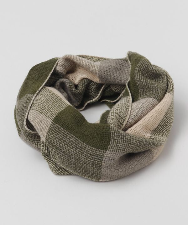 Plaid Volume Snood