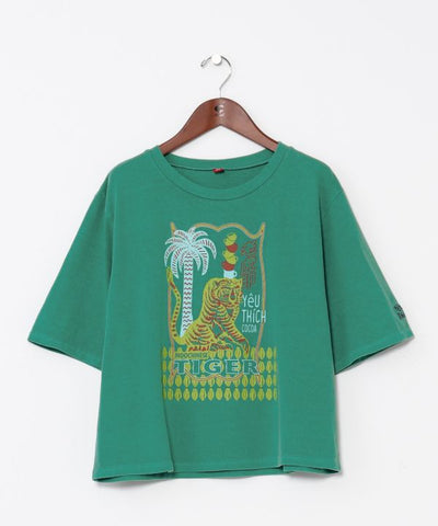 Vintage-Inspired 3/4 Sleeve T-Shirt by AMINA - Ametsuchi