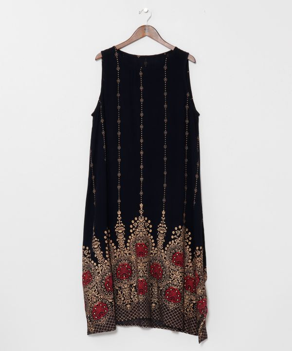 Rayon Crepe Sleeveless Dress by AMINA - Ametsuchi