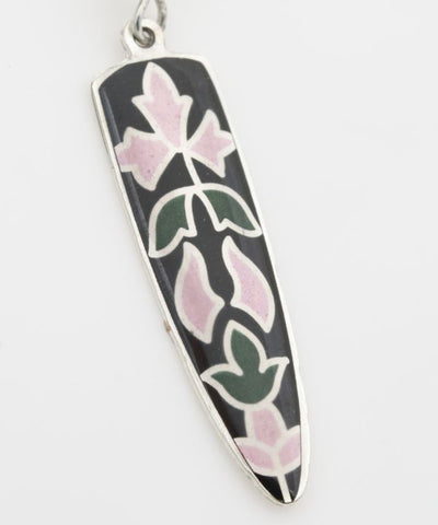 칠보에서 영감을 받은 꽃 귀걸이