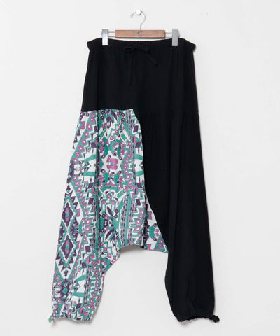 Geometric Pattern Harem Pants by AMINA - Ametsuchi