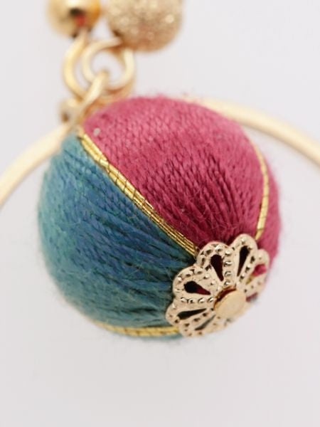 重ね手鞠ピアス