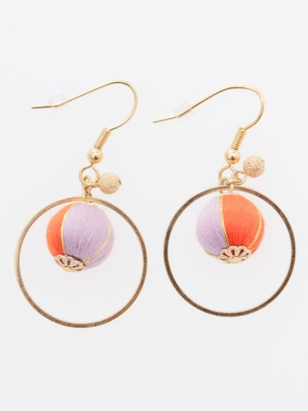 重ね手鞠ピアス