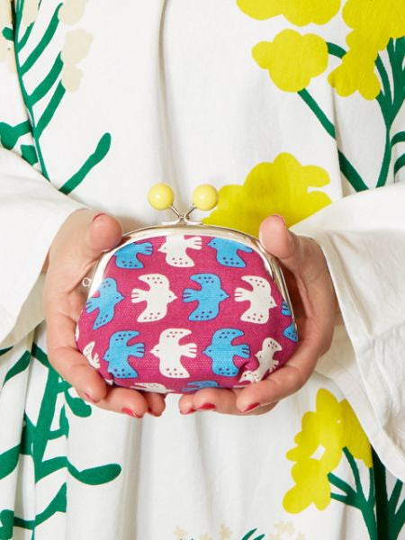 Retro Eastern Europe Motif GAMAGUCHI Clasp Pouch