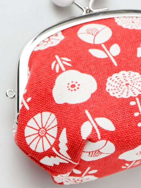 Retro Eastern Europe Motif GAMAGUCHI Clasp Pouch