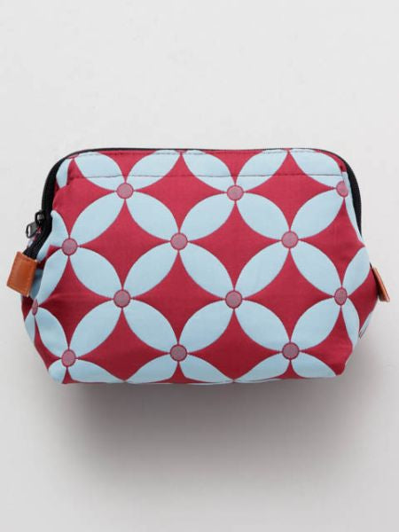 FUKURE-ORI Matelasse Pouch - Traditional Komon Pattern