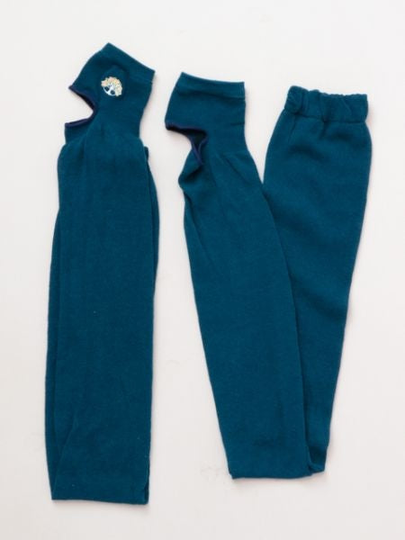 Embroidered Yoga Leg Covers by AMINA - Ametsuchi