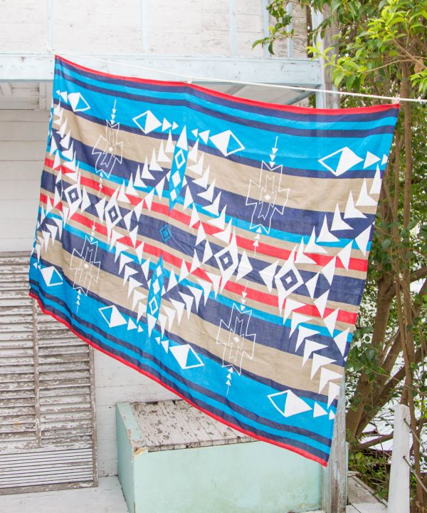 Geometric Pattern Decorative Cloth