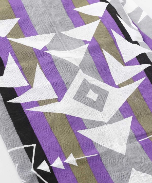 Geometric Pattern Decorative Cloth