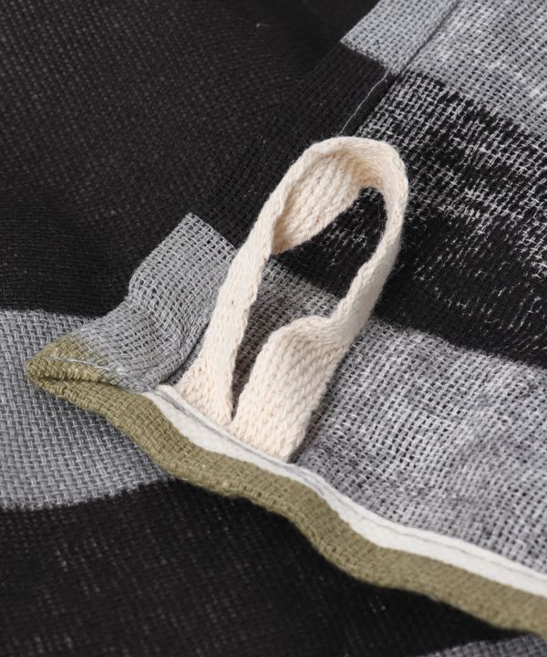 Geometric Pattern Decorative Cloth