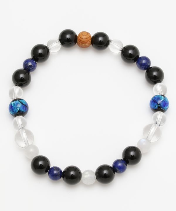 HOTARU - Lapis Lazuli x YAKUSUGI Cedar Bracelet Bangles & Bracelets by 岩座 - Ametsuchi