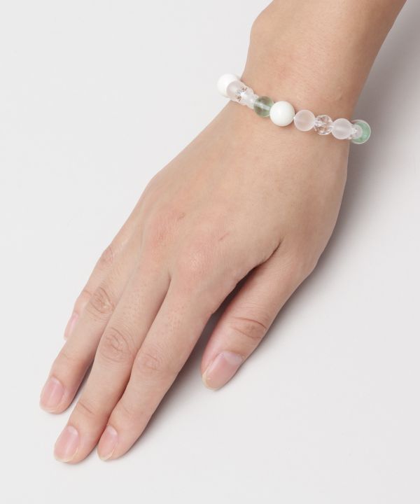 SUI-U - White Onyx Bracelet Bangles & Bracelets by 岩座 - Ametsuchi