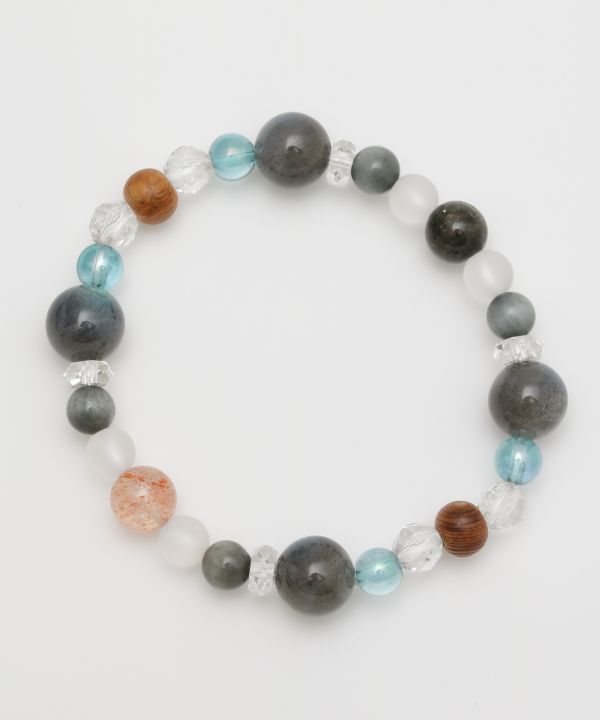 AMETSUCHI - Labradorite Bracelet Bangles & Bracelets by 岩座 - Ametsuchi