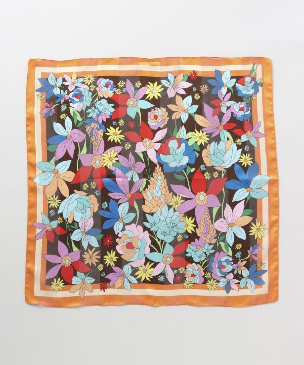 Retro Flower Scarf