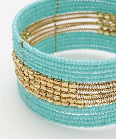 Ravissant bracelet perlé