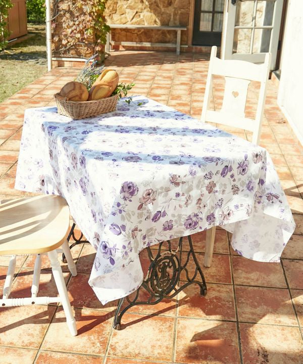 Vintage Like Tablecloth
