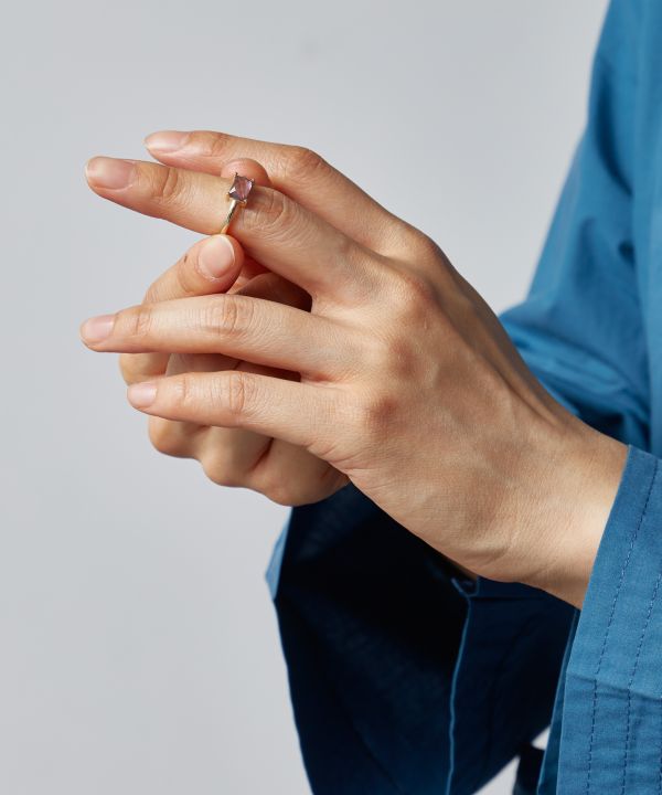 UBUISHI - Birthstone Ring