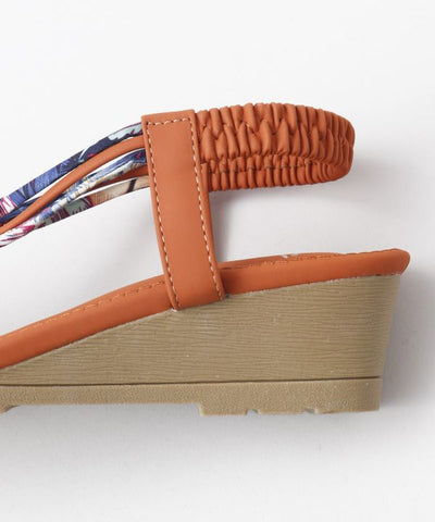 Colorful Fluffy Sandals - CAMEL