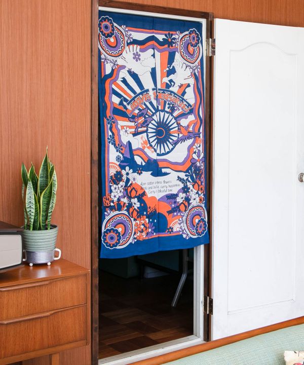 Hippies Cloth Partition