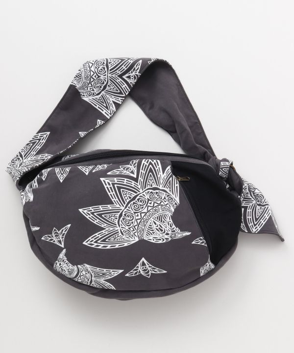 Damasquinado Inspired Shoulder Bag