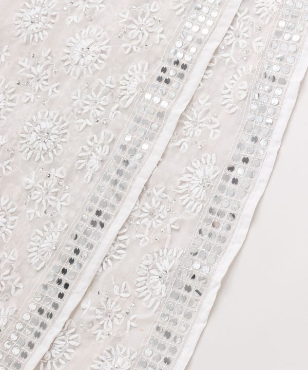 Floral Embroidered Scarf