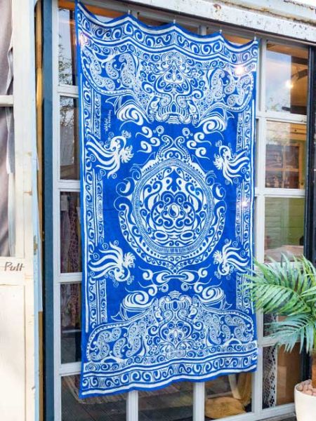 Tribal Pattern Sarong | Stole