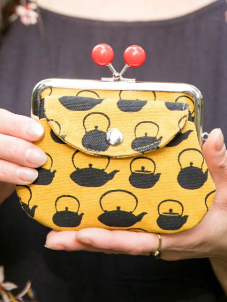 Retro Pattern HANPU GAMAGUCHI Twin Purse