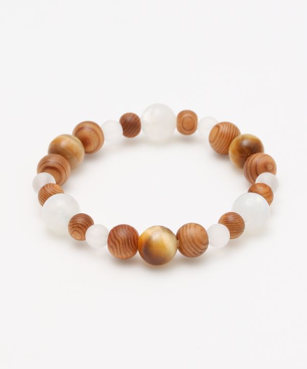 YAKUSUGI, Mondstein, Goldenes Tigerauge Armband Armreifen & Armbänder von 岩座 - Ametsuchi