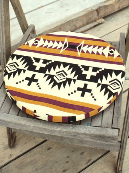 Coussin rond motif Navajo