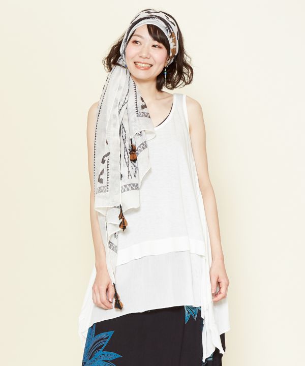 Lagenlook-Ärmelloses Top von AMINA - Ametsuchi