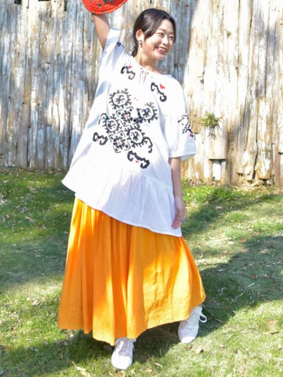 インド綿パンチングレーススカート