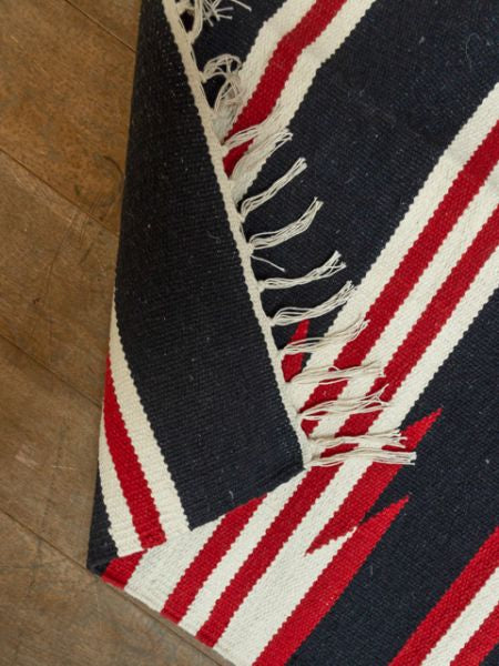 Hand Woven Navajo Pattern Rug - M