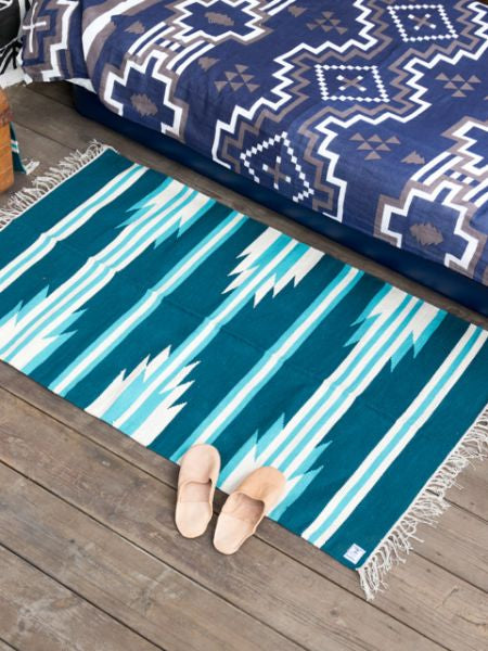 Hand Woven Navajo Pattern Rug - M