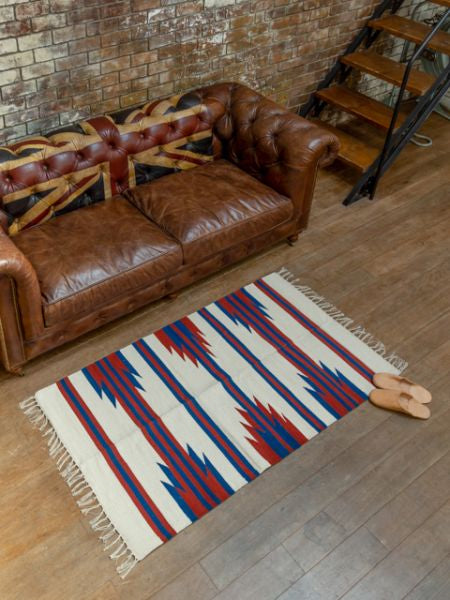 Hand Woven Navajo Pattern Rug - M