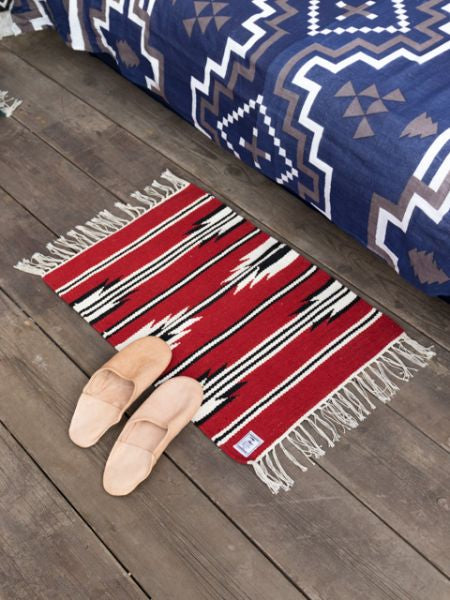 Hand Woven Geometric Pattern Rug - S