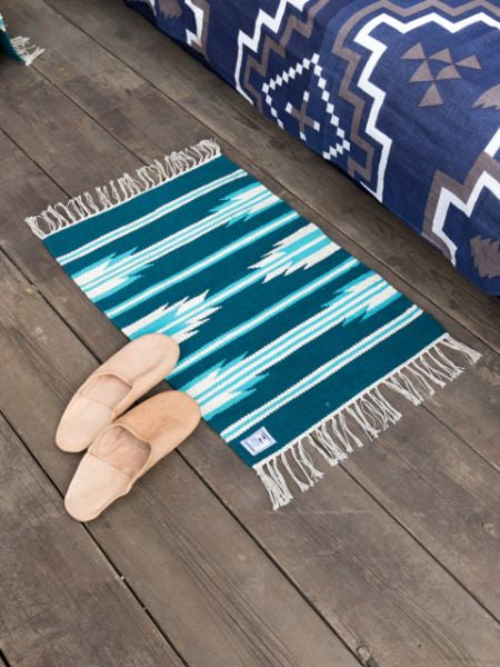 Hand Woven Geometric Pattern Rug - S