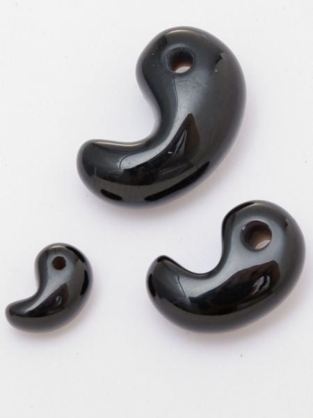 Black Crystal MAGATAMA by 岩座 - Ametsuchi