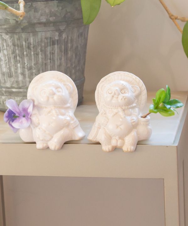 SHIGARAKI Ware Sitting TANUKI - White