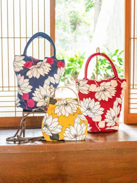 Lotus GAMAGUCHI Shoulder Bag