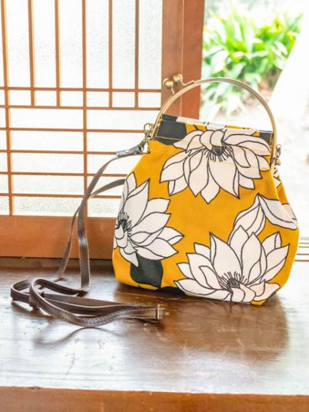 Lotus GAMAGUCHI Shoulder Bag