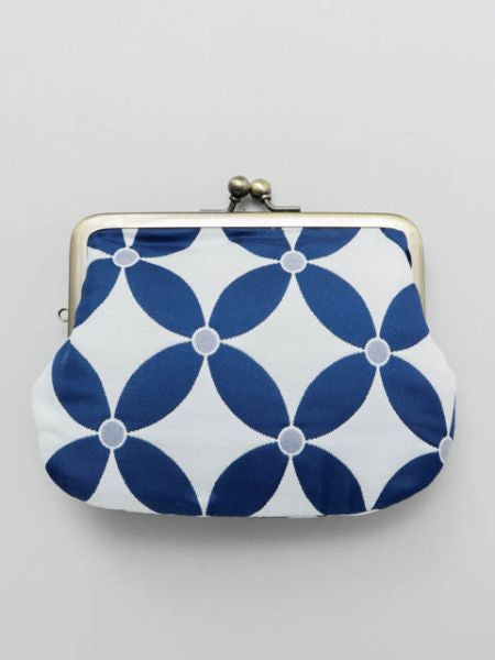 Japanese Traditional Crest Matelasse GAMAGUCHI Clutch Purse