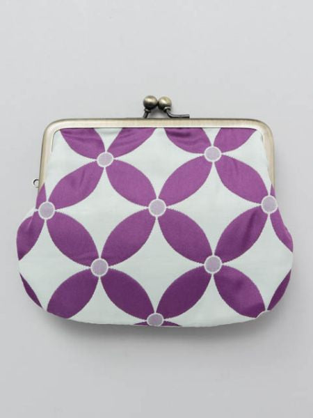 Japanese Traditional Crest Matelasse GAMAGUCHI Clutch Purse