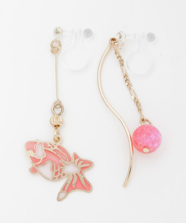 Pendientes de clip auspiciosos de KISSHO