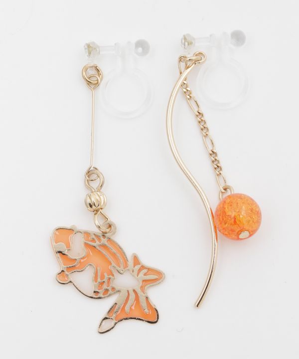 Pendientes de clip auspiciosos de KISSHO