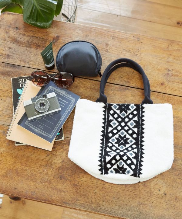 Chenille Embroidery Small Hand Bag