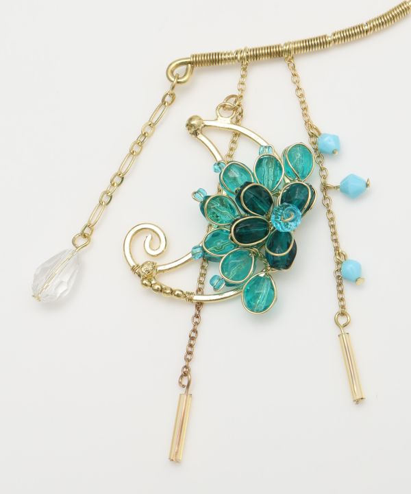 Shining Moon Earhook