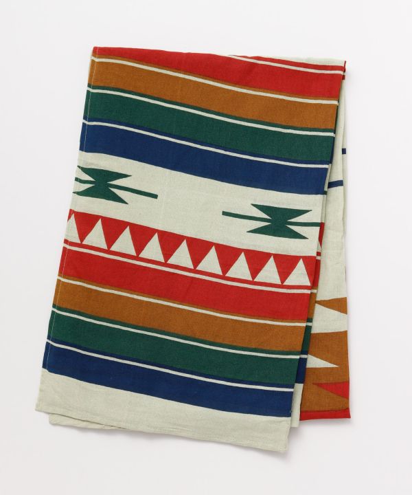 Geometric Pattern Decorative Cloth