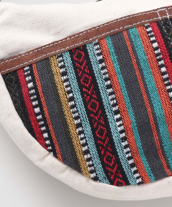 PAHAR Himalaya Crescent Shoulder Bag - S